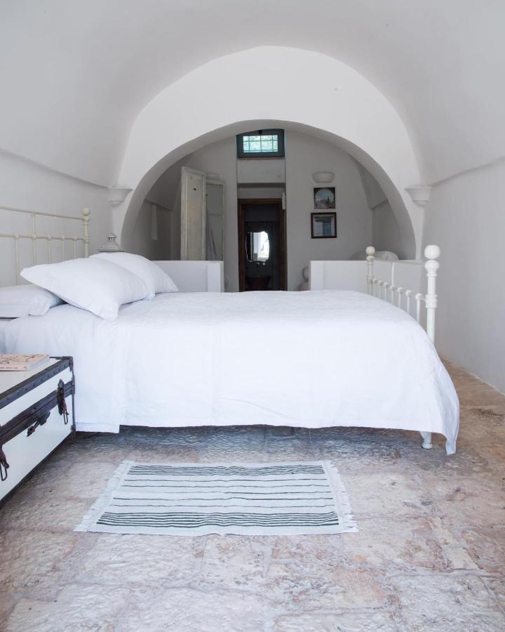Fikus - The Apulian B&B Ceglie Messapica Exterior photo