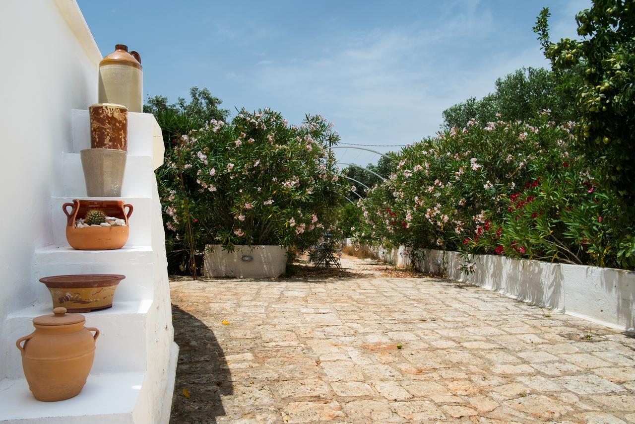 Fikus - The Apulian B&B Ceglie Messapica Exterior photo